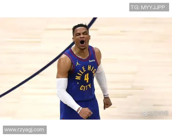 五名球员得分上双雷霆成功扳平系列赛大比分激战再续