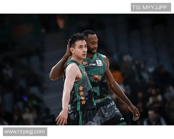 不是辽粤!CBA新赛季诞生最大夺冠热门!辽篮又一王牌被挖墙脚 不是辽粤!CBA新赛季诞生最大夺冠热门!辽篮又一王牌被挖墙脚