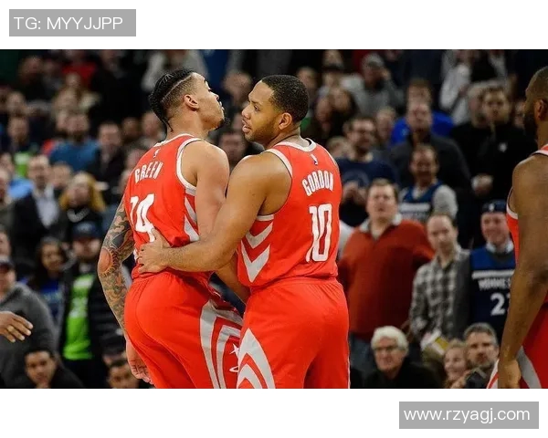 官宣|江苏肯帝亚篮球俱乐部与弗龙·亨特完成签约! 官宣|江苏肯帝亚篮球俱乐部与弗龙·亨特完成签约!