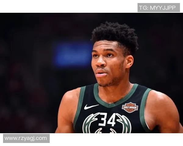 芬尼立大功!KD轻取25+9体能压力骤降,2.11米PG获休媒盛赞 芬尼立大功!KD轻取25+9体能压力骤降,2.11米PG获休媒盛赞