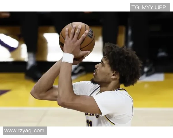 火箭旧将这次又打爆了湖人内线，为什么灰熊还不让他进入先发？